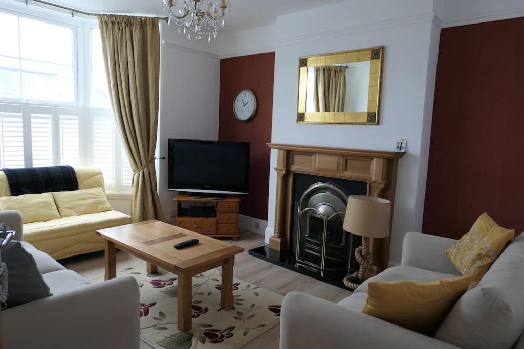 Spacious First Floor Family Flat, Sea View توركواي المظهر الخارجي الصورة